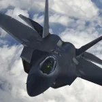 stihacky-f-22-stoji-vic-nez-mrakodrap-a-tady-je-duvod.webp.webp